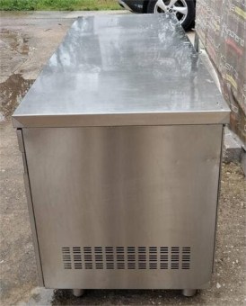 Ψυγείο Πάγκος Συντήρηση Με 3 Πόρτες 179x70x86Cm INOMAK Μεταχειρισμένο 